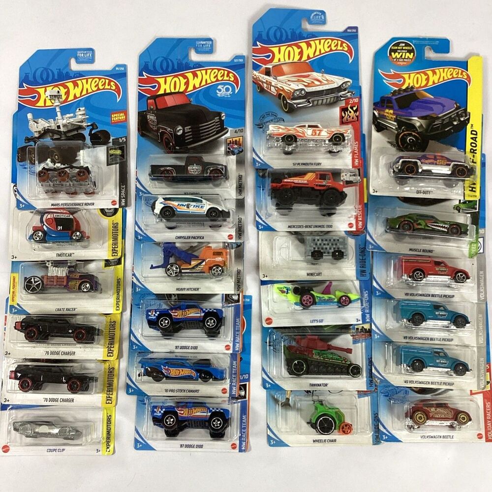 Mattel Hot Wheels Car Mixed Lot Of 21 Ride Ons VW Race Team Experimotors Metro